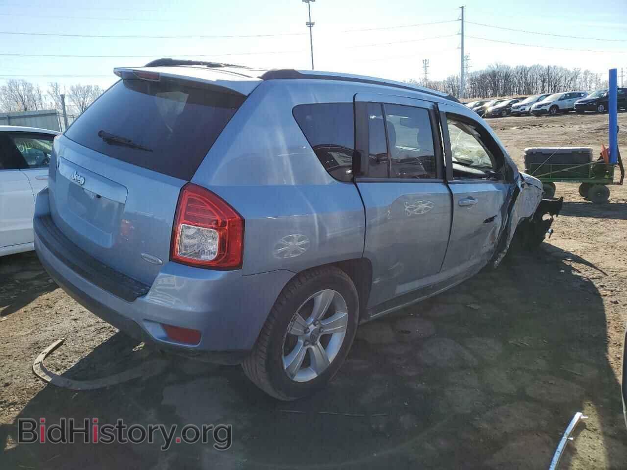 2013 JEEP COMPASS - VIN: 1C4NJCEB2DD266262 - Photo 3