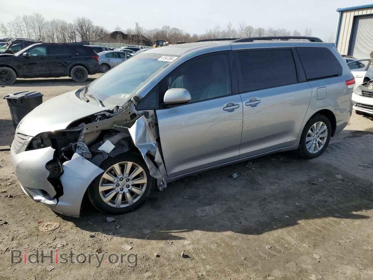 Photo 5TDDK3DC0ES093267 - TOYOTA All Models 2014
