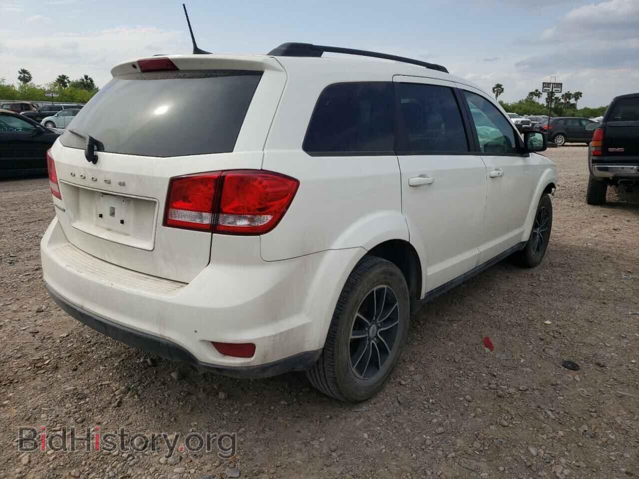 2019 DODGE JOURNEY - VIN: 3C4PDCBB2KT758477 - Фото 4