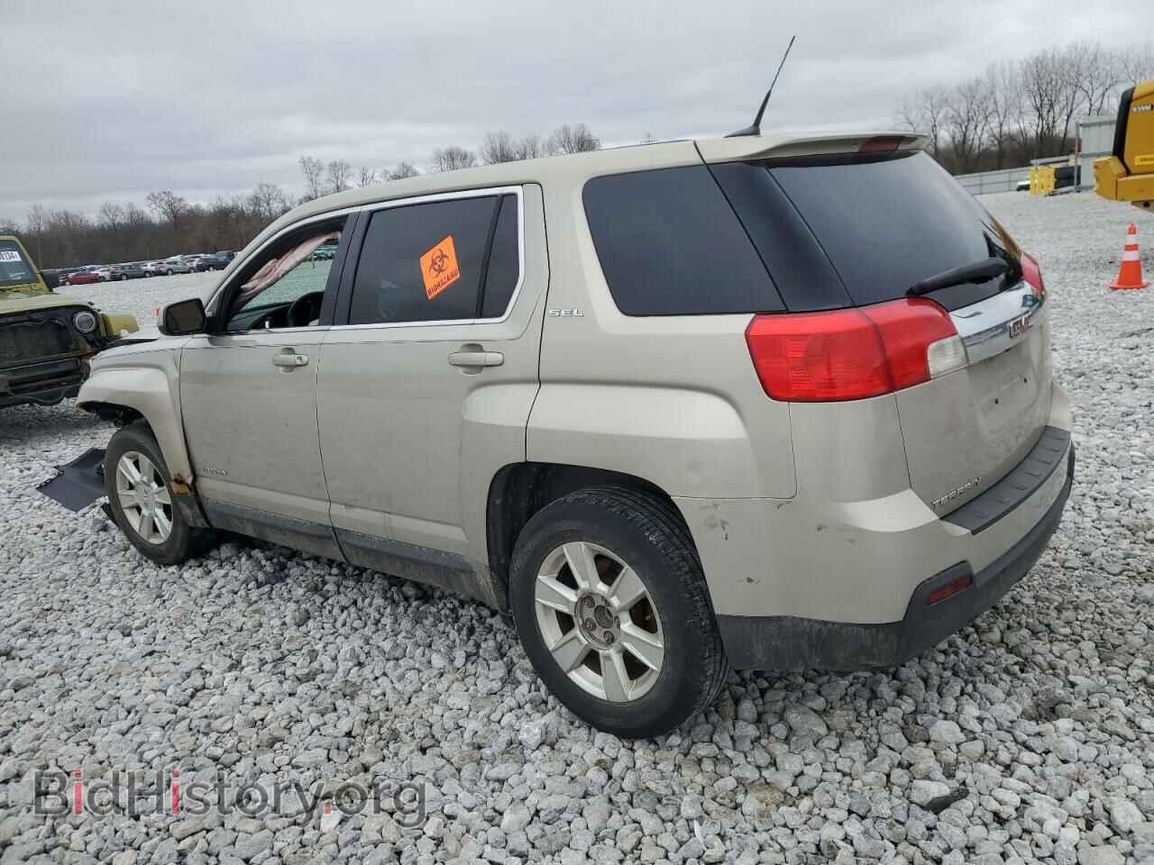 2010 GMC TERRAIN - VIN: 2CTALBEW4A6226821 - Photo 2
