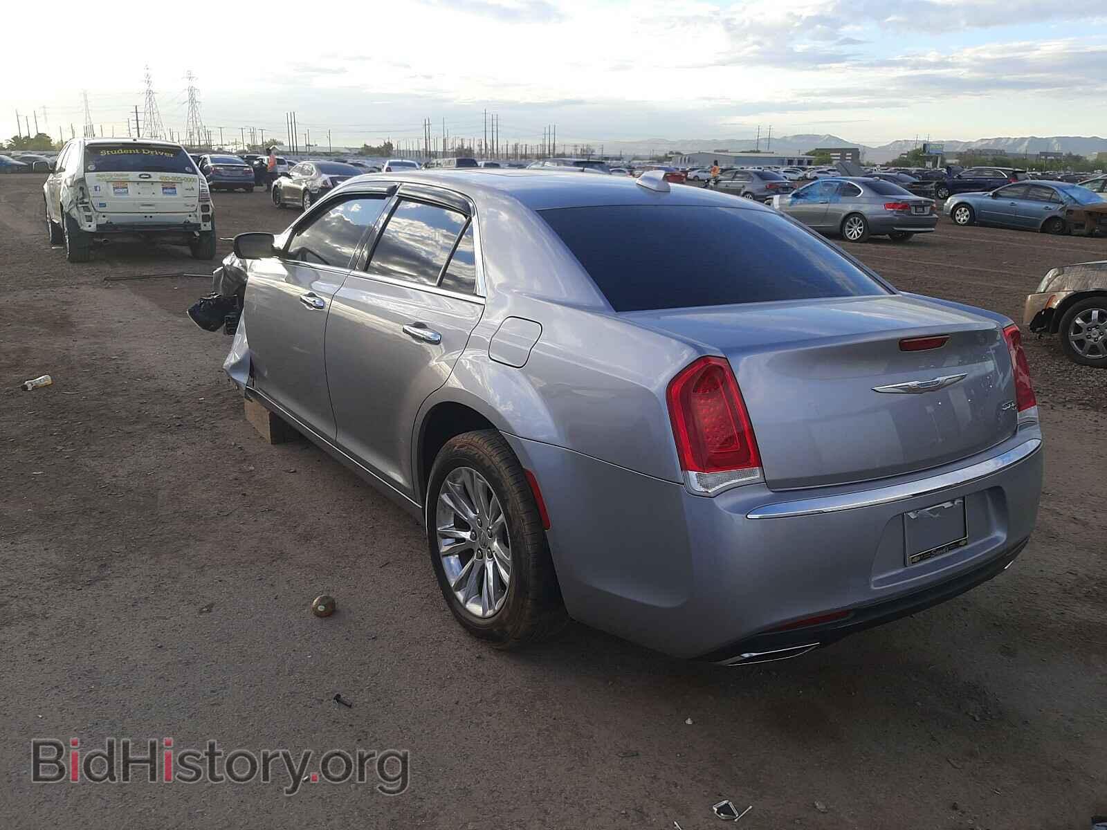 2017 CHRYSLER 300 - VIN: 2C3CCAEGXHH564198 - Фото 3