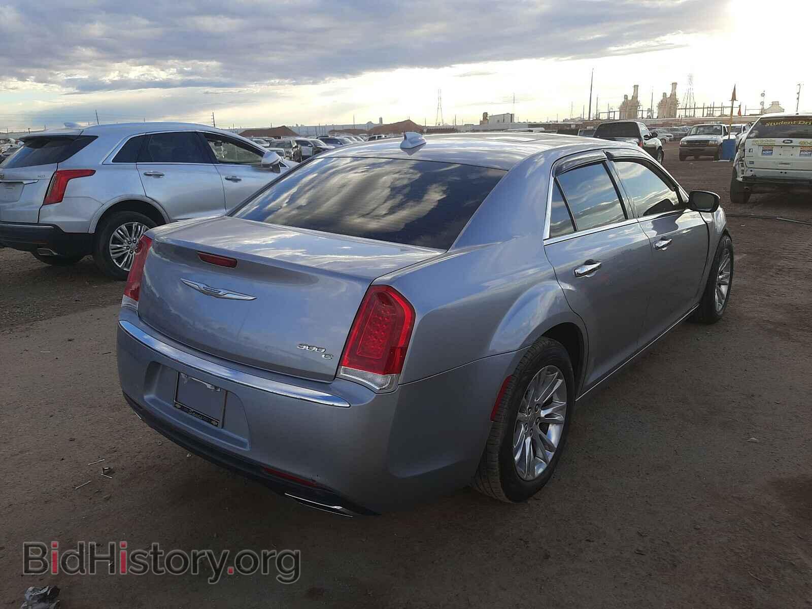 2017 CHRYSLER 300 - VIN: 2C3CCAEGXHH564198 - Фото 4