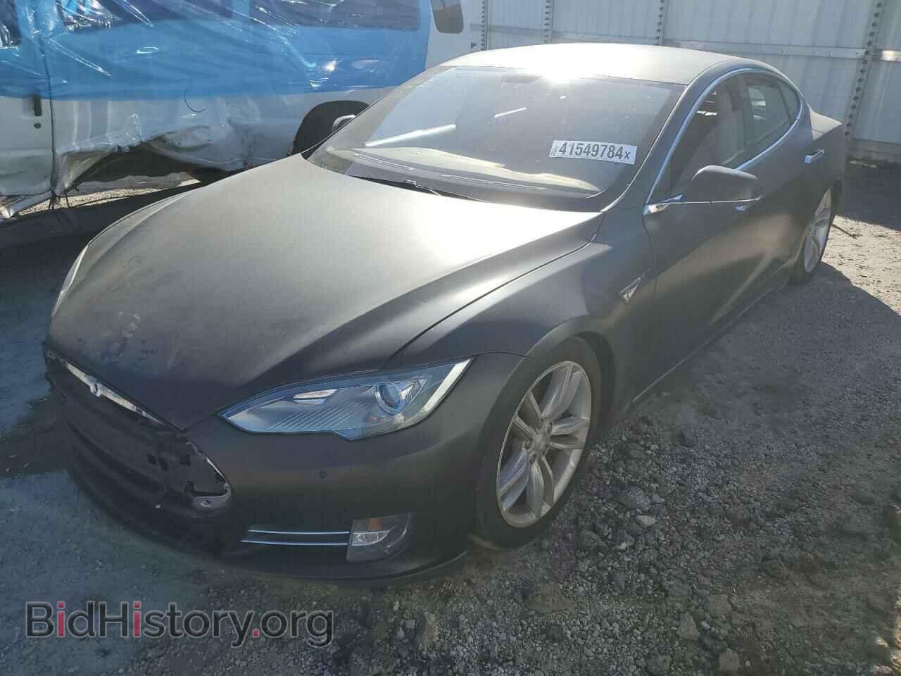 Фотография 5YJSA1DN3DFP26282 - TESLA MODEL S 2013