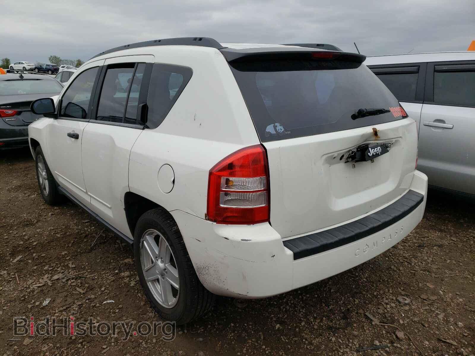 2008 JEEP COMPASS - VIN: 1J8FT47W18D626723 - Photo 3