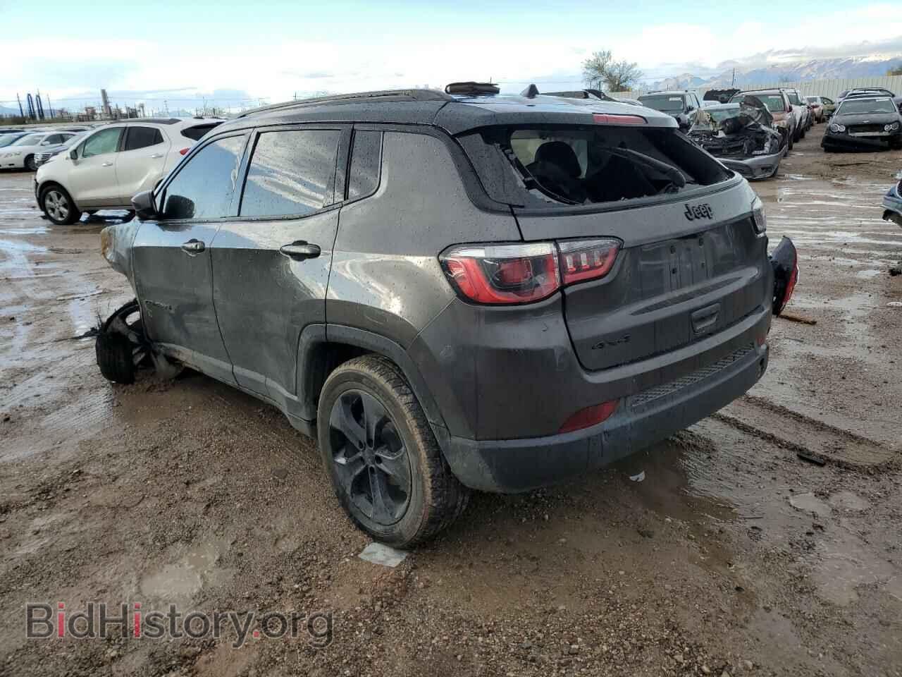 2019 JEEP COMPASS - VIN: 3C4NJDBB9KT623003 - Photo 2