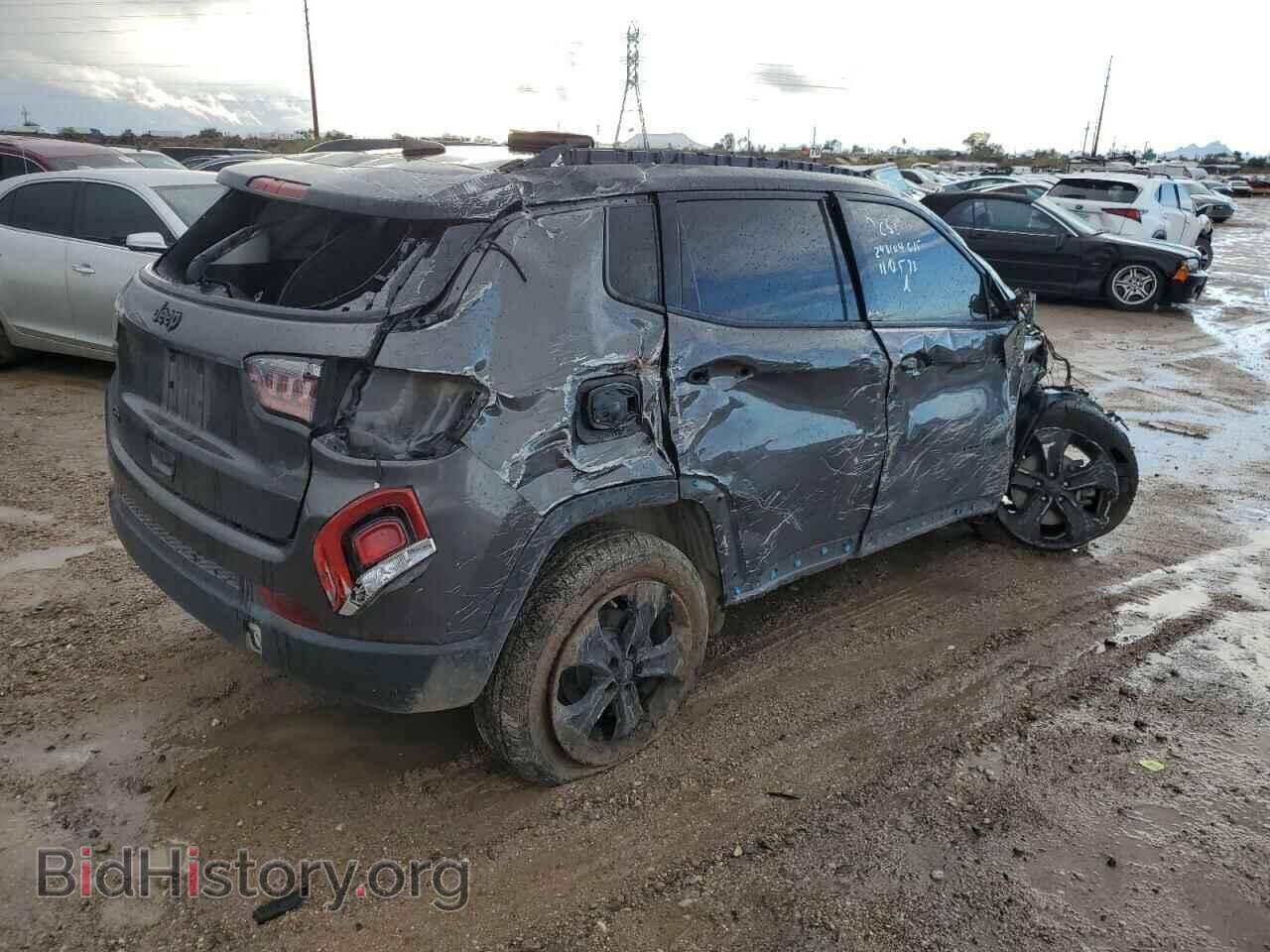 2019 JEEP COMPASS - VIN: 3C4NJDBB9KT623003 - Photo 3