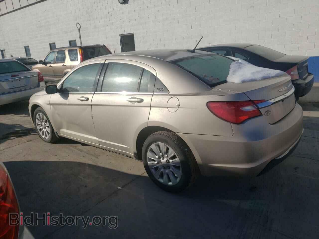 2013 CHRYSLER 200 - VIN: 1C3CCBAB7DN648366 - Photo 2