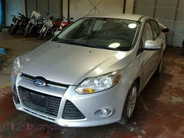 2012 Ford FOCUS (VIN 1FAHP3H27CL357738) — фото 2 из 10