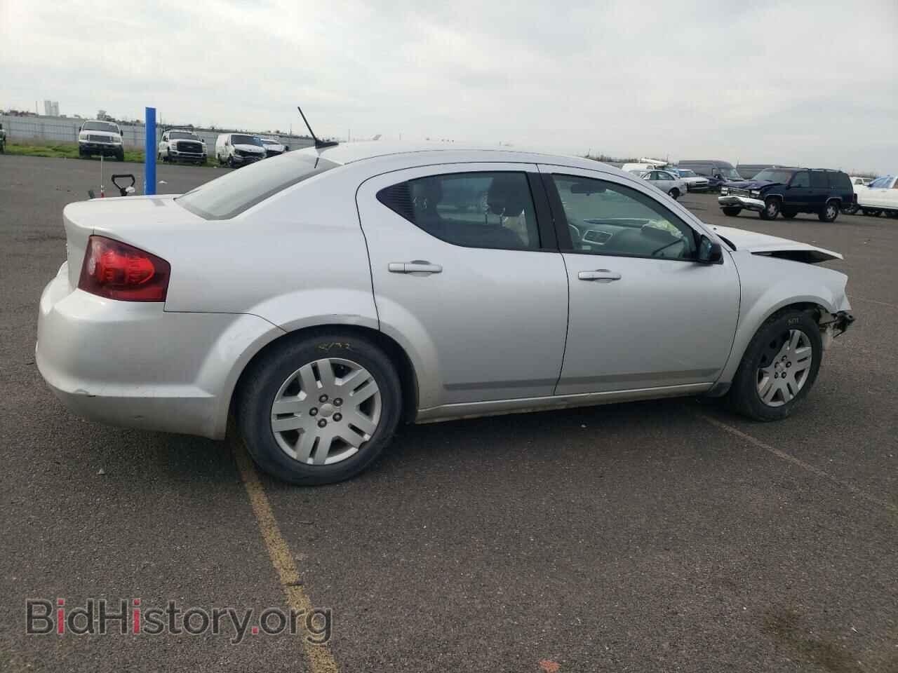 2011 DODGE AVENGER - VIN: 1B3BD4FB7BN579203 - Фото 3