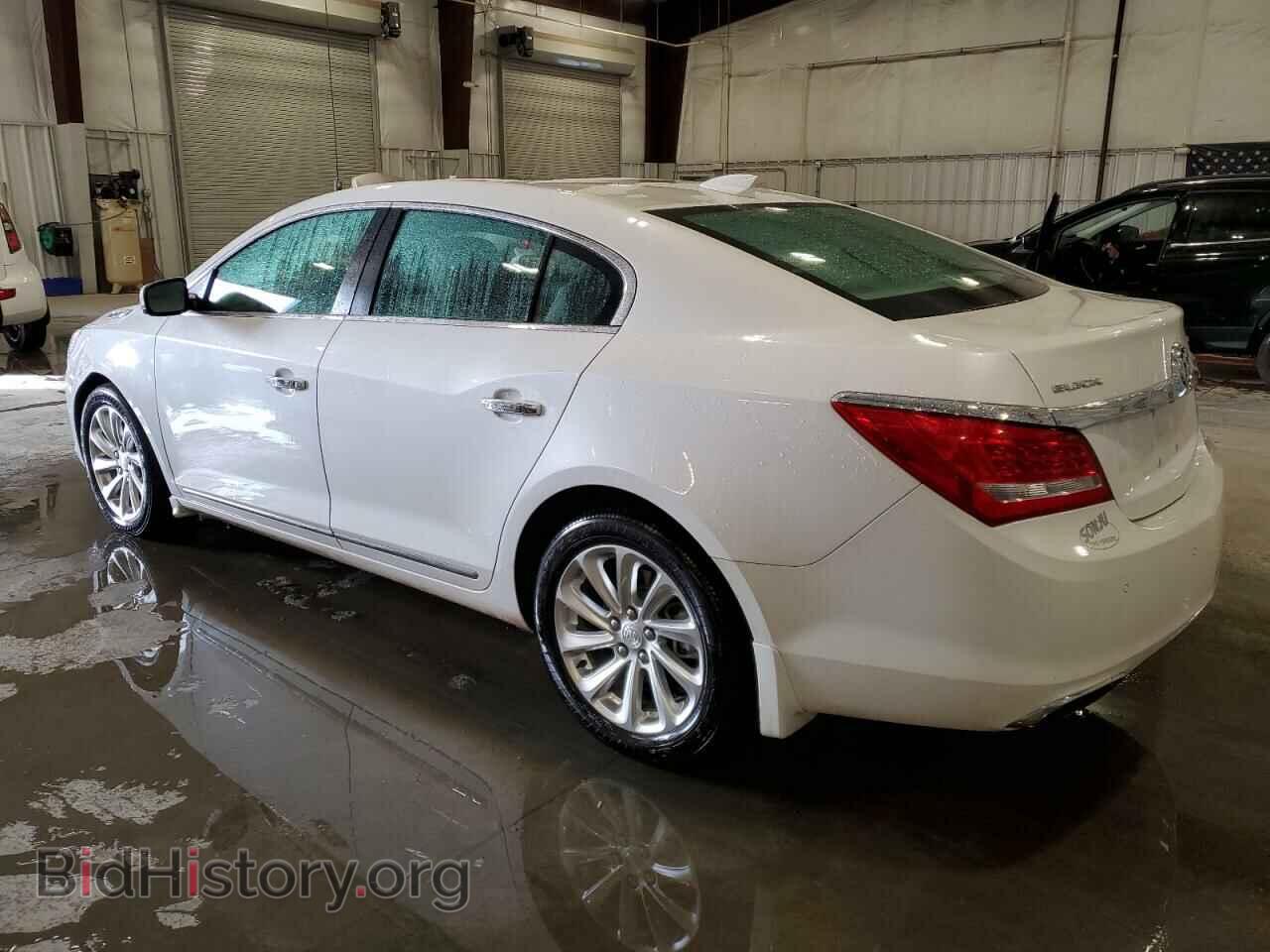 2016 BUICK LACROSSE - VIN: 1G4GB5G36GF111130 - Фото 2