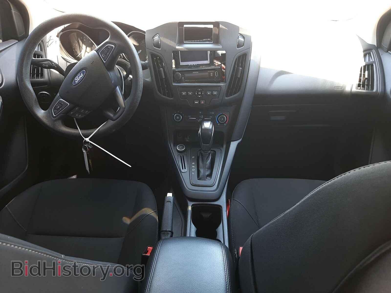 2016 FORD FOCUS - VIN: 1FADP3F25GL301370 - Photo 9