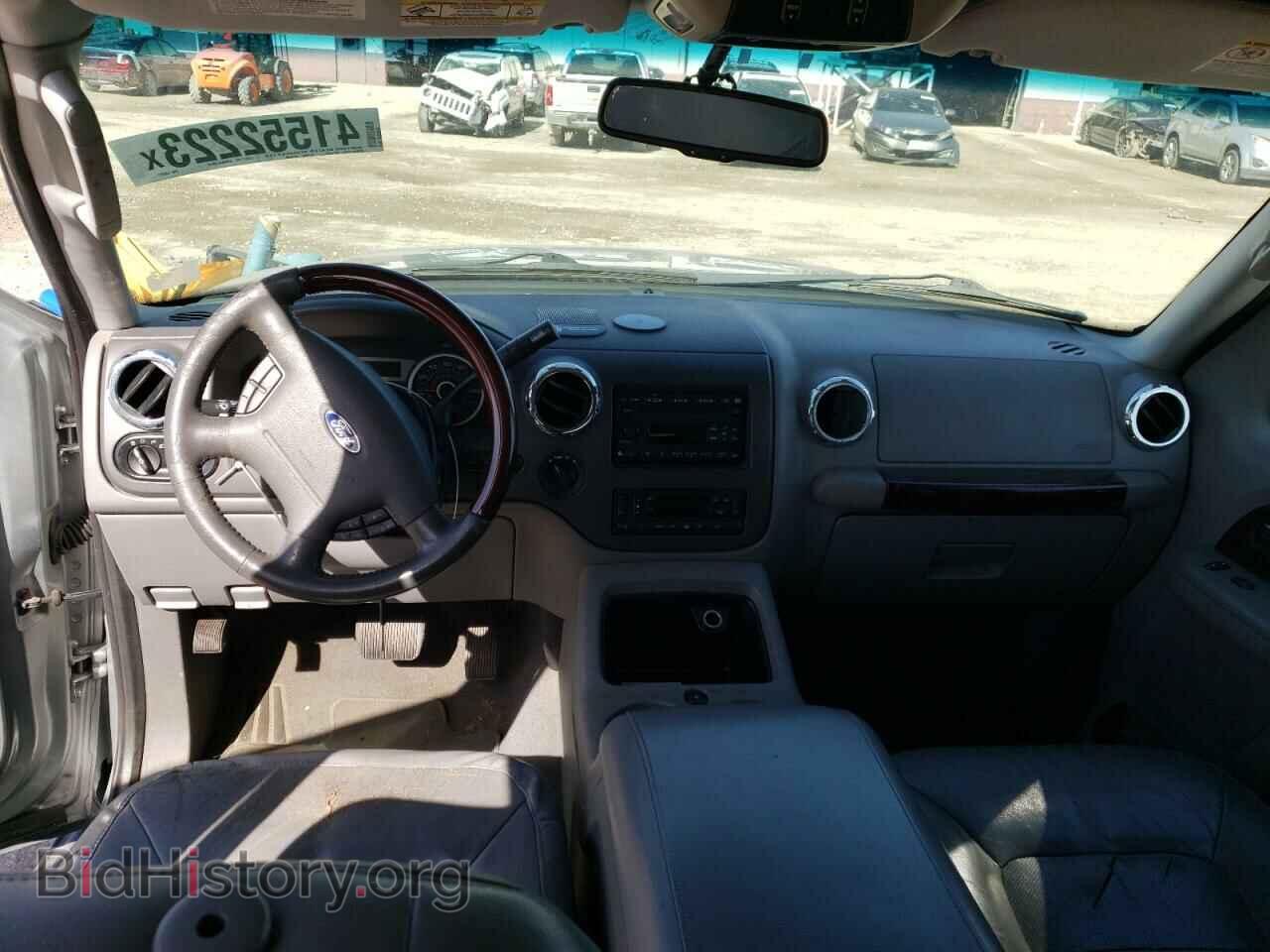 2006 FORD EXPEDITION - VIN: 1FMFU20566LA36977 - Фото 8