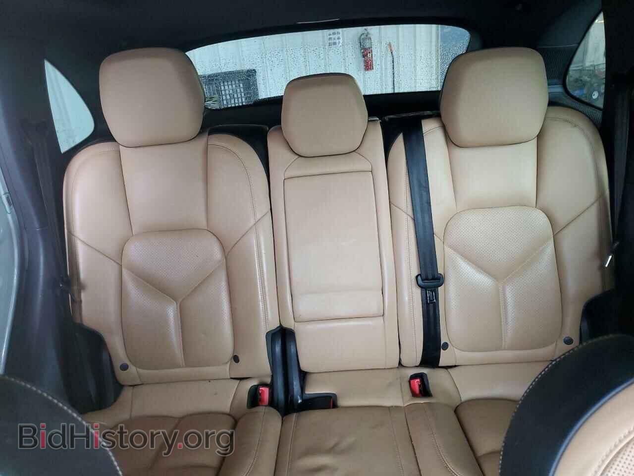 2016 PORSCHE CAYENNE - VIN: WP1AA2A24GKA14963 - Фото 10