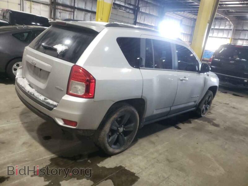 2011 Jeep COMPASS (VIN 1J4NF1FB7BD183227) — photo 3 of 13