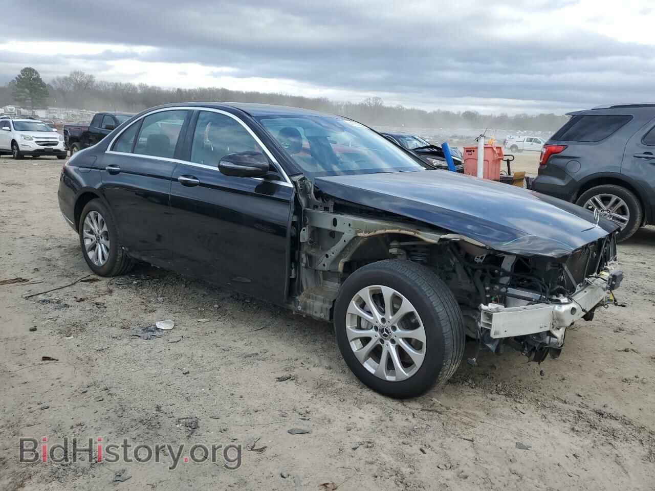 2018 MERCEDES-BENZ E-CLASS - VIN: WDDZF4KB0JA322909 - Фото 4