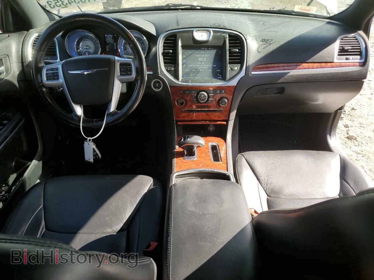 2014 CHRYSLER 300 - VIN: 2C3CCAAGXEH372832 - Фото 8