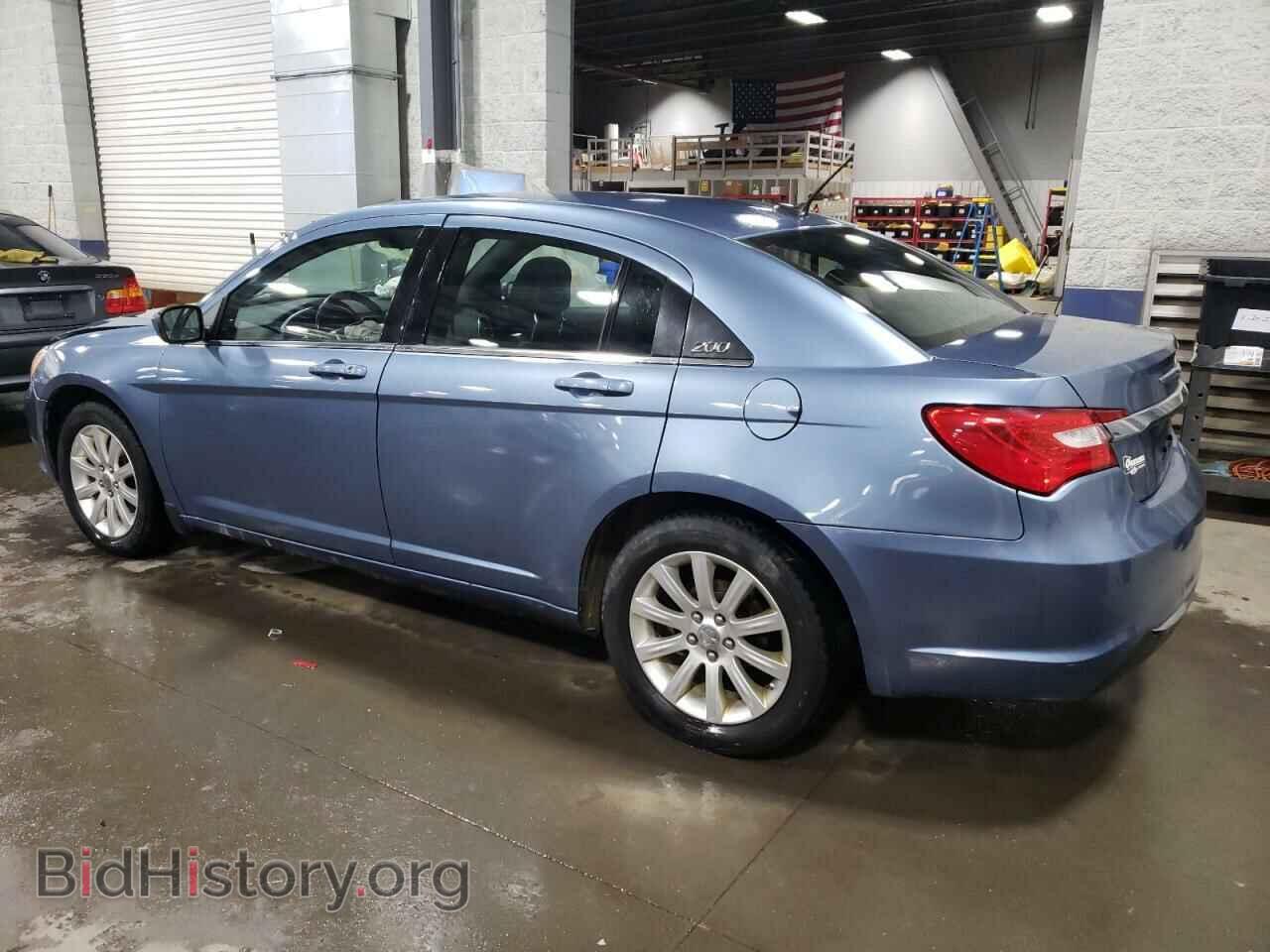 2011 CHRYSLER 200 - VIN: 1C3BC1FB6BN602460 - Фото 2