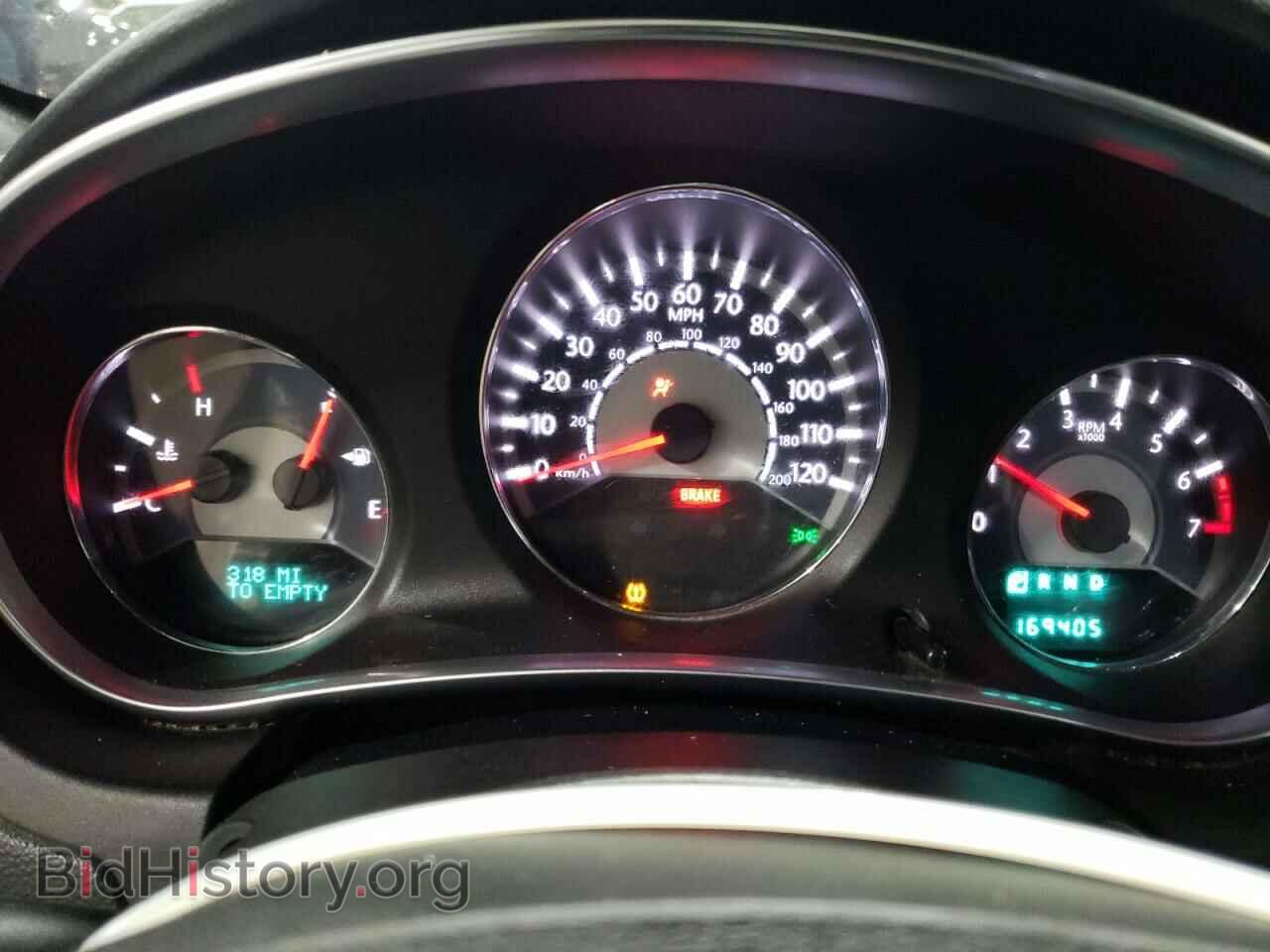 2011 CHRYSLER 200 - VIN: 1C3BC1FB6BN602460 - Фото 9