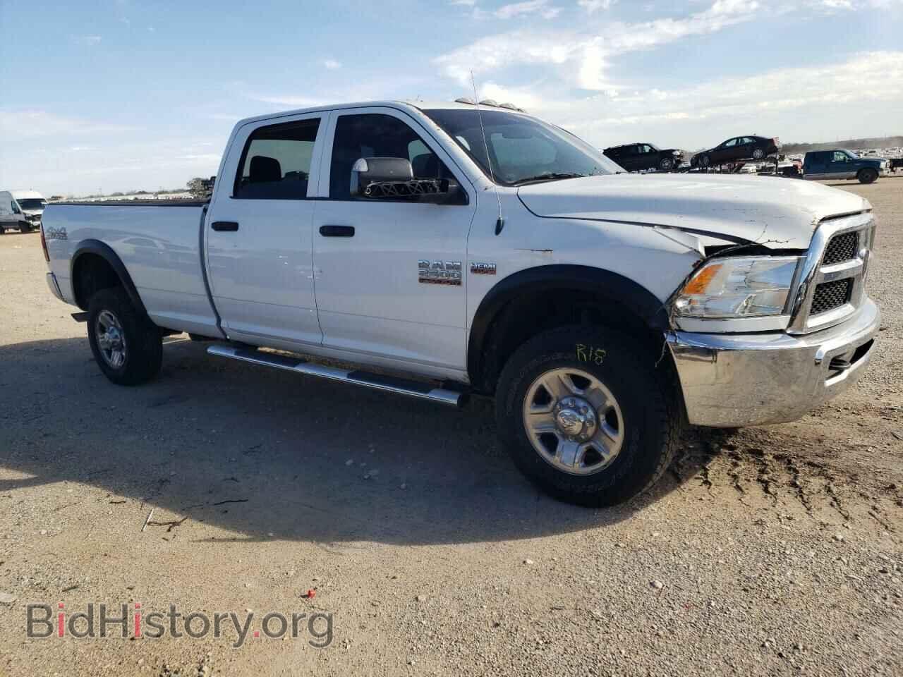 2018 RAM All Models - VIN: 3C6UR5HJ4JG309346 - Photo 4