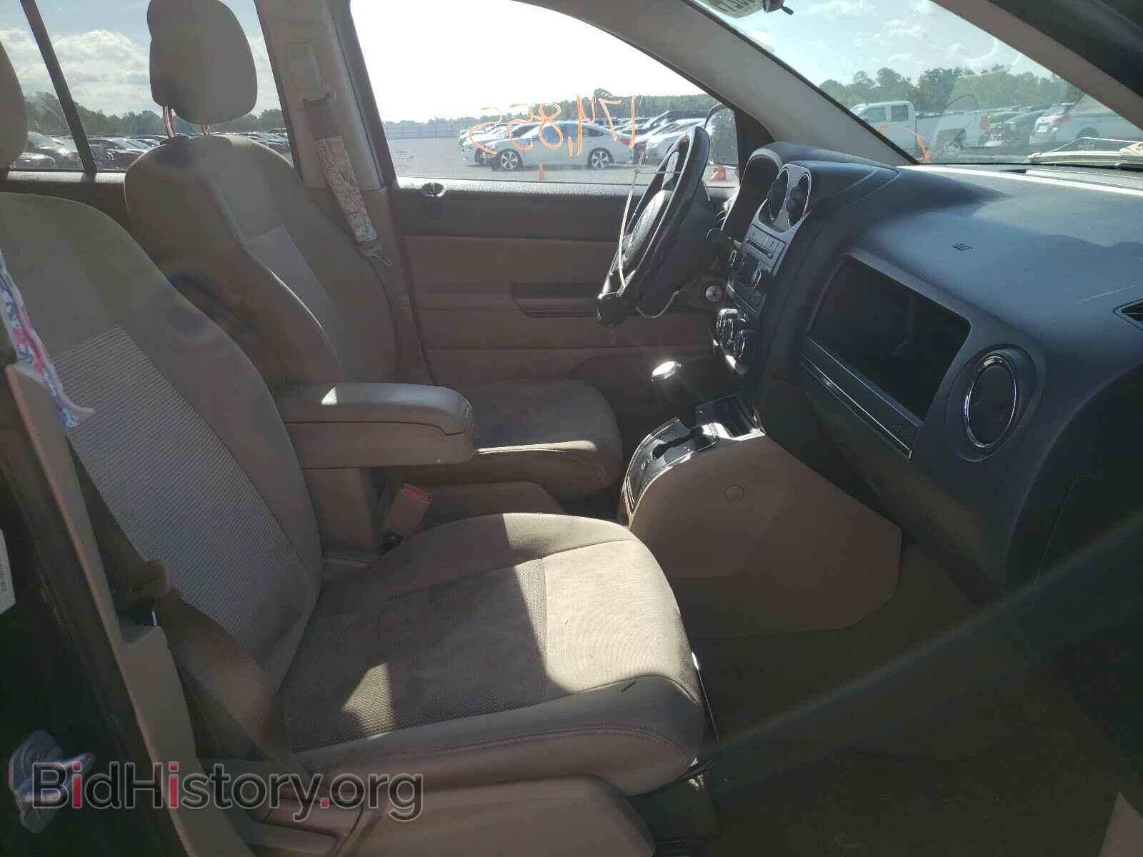 2011 JEEP COMPASS - VIN: 1J4NT1FAXBD138797 - Photo 5