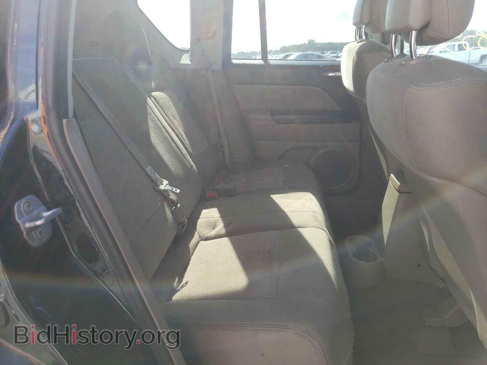 2011 JEEP COMPASS - VIN: 1J4NT1FAXBD138797 - Photo 6