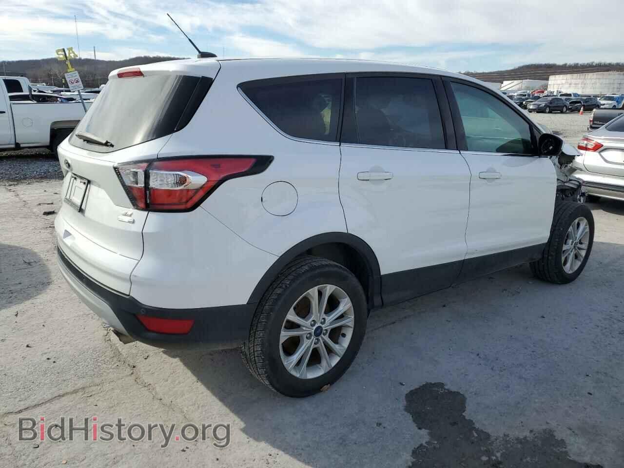 2017 FORD ESCAPE - VIN: 1FMCU9G98HUC55716 - Фото 3