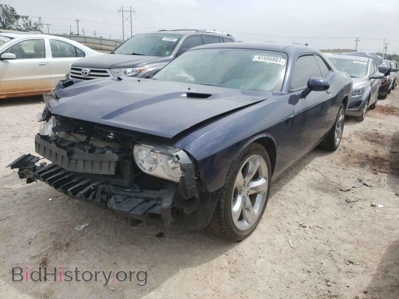 2014 Dodge CHALLENGER (VIN 2C3CDYAG2EH302165) — photo 2 of 10