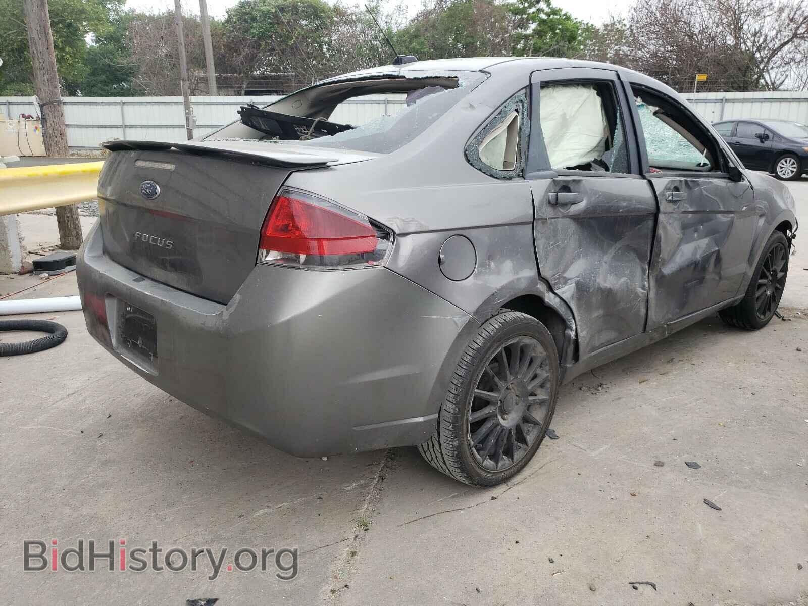 2011 FORD FOCUS - VIN: 1FAHP3GN3BW153379 - Photo 4