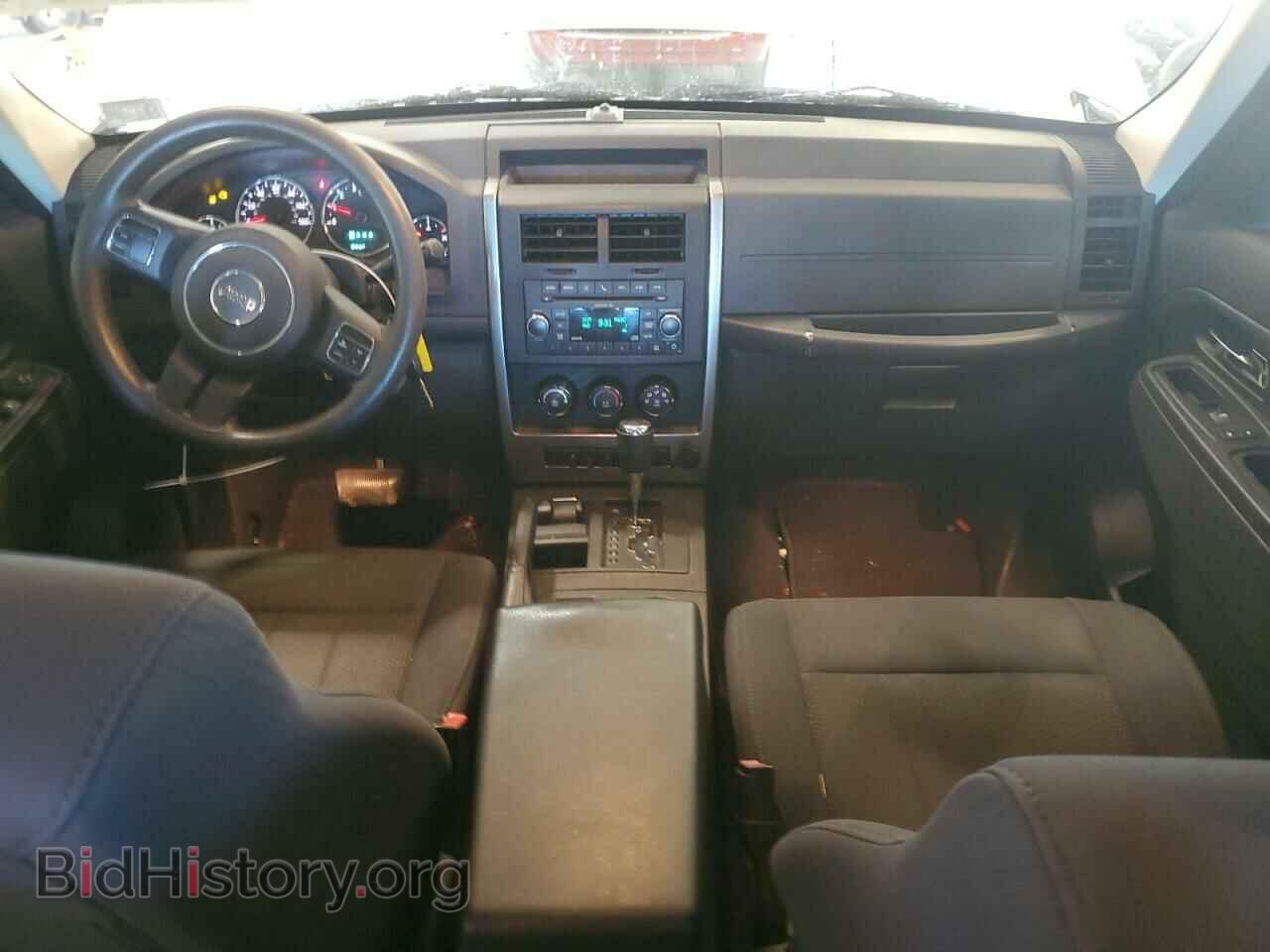 2011 JEEP LIBERTY - VIN: 1J4PN2GK6BW525951 - Фото 8