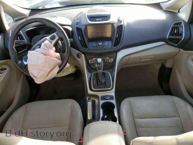 2013 Ford CMAX (VIN 1FADP5BUXDL551721) — фото 8 из 13