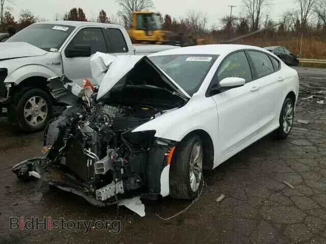 2015 CHRYSLER 200 - VIN: 1C3CCCBB9FN749772 - Фото 2