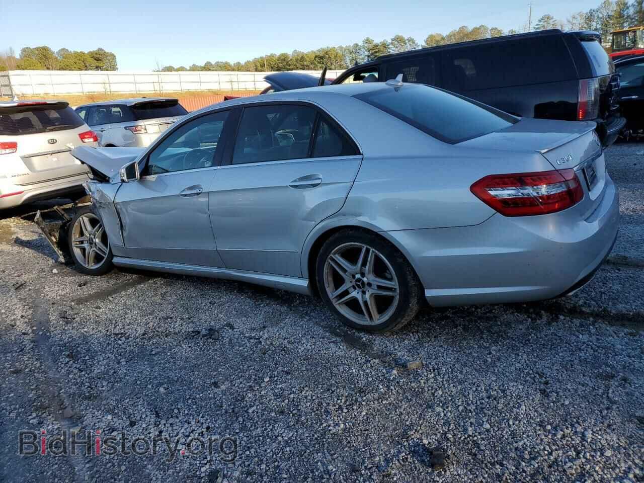 2013 MERCEDES-BENZ E-CLASS - VIN: WDDHF8JB1DA766664 - Фото 2