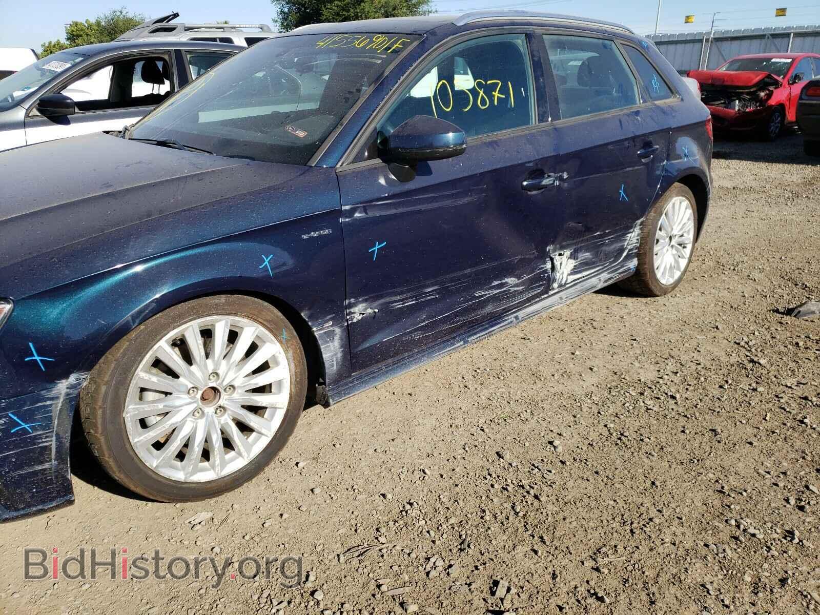 2017 AUDI A3 - VIN: WAUUPBFF7HA056914 - Фото 9