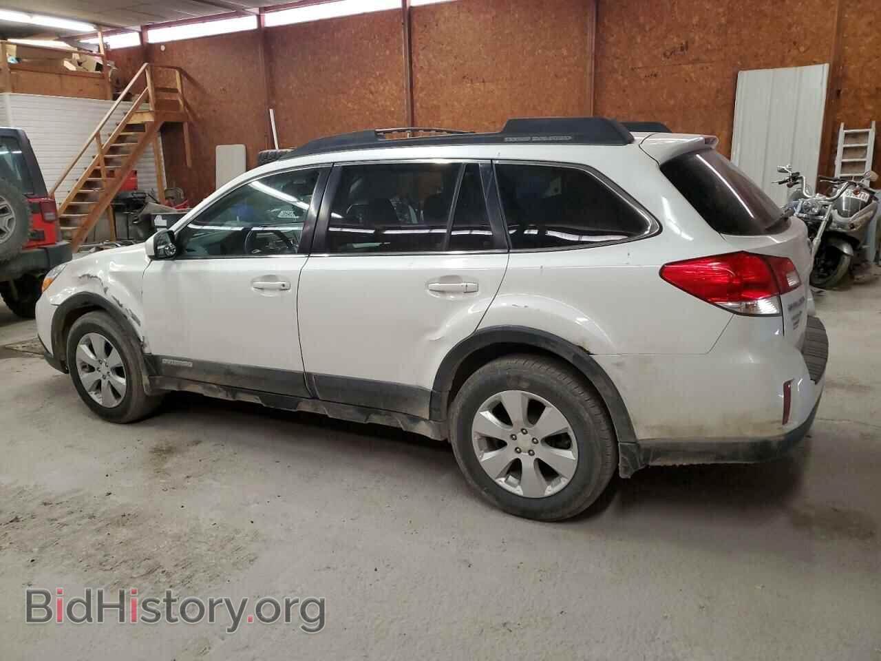 2011 SUBARU OUTBACK - VIN: 4S4BRBCC1B3411694 - Фото 2