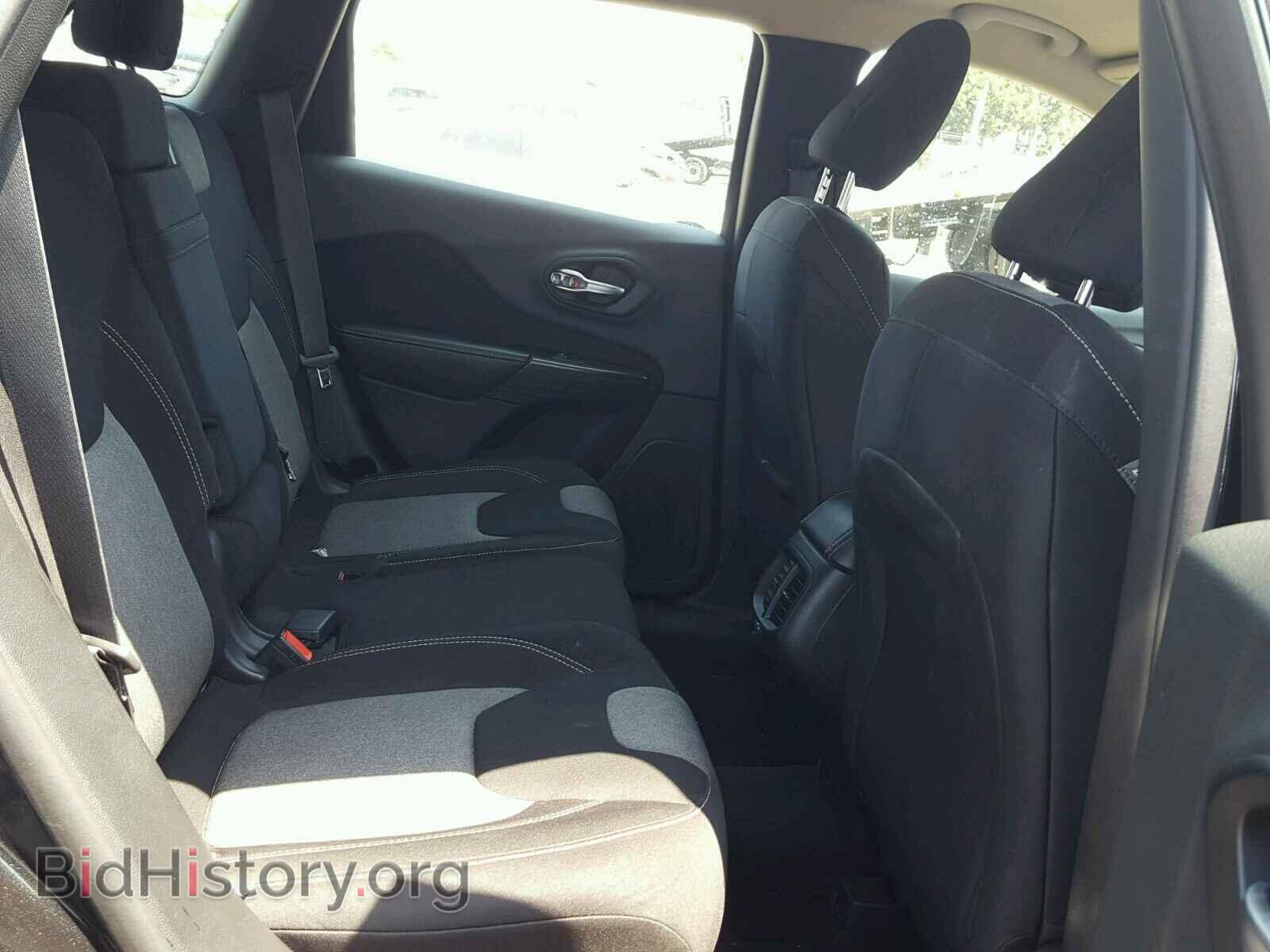 2015 JEEP CHEROKEE - VIN: 1C4PJLAB2FW684567 - Фото 6