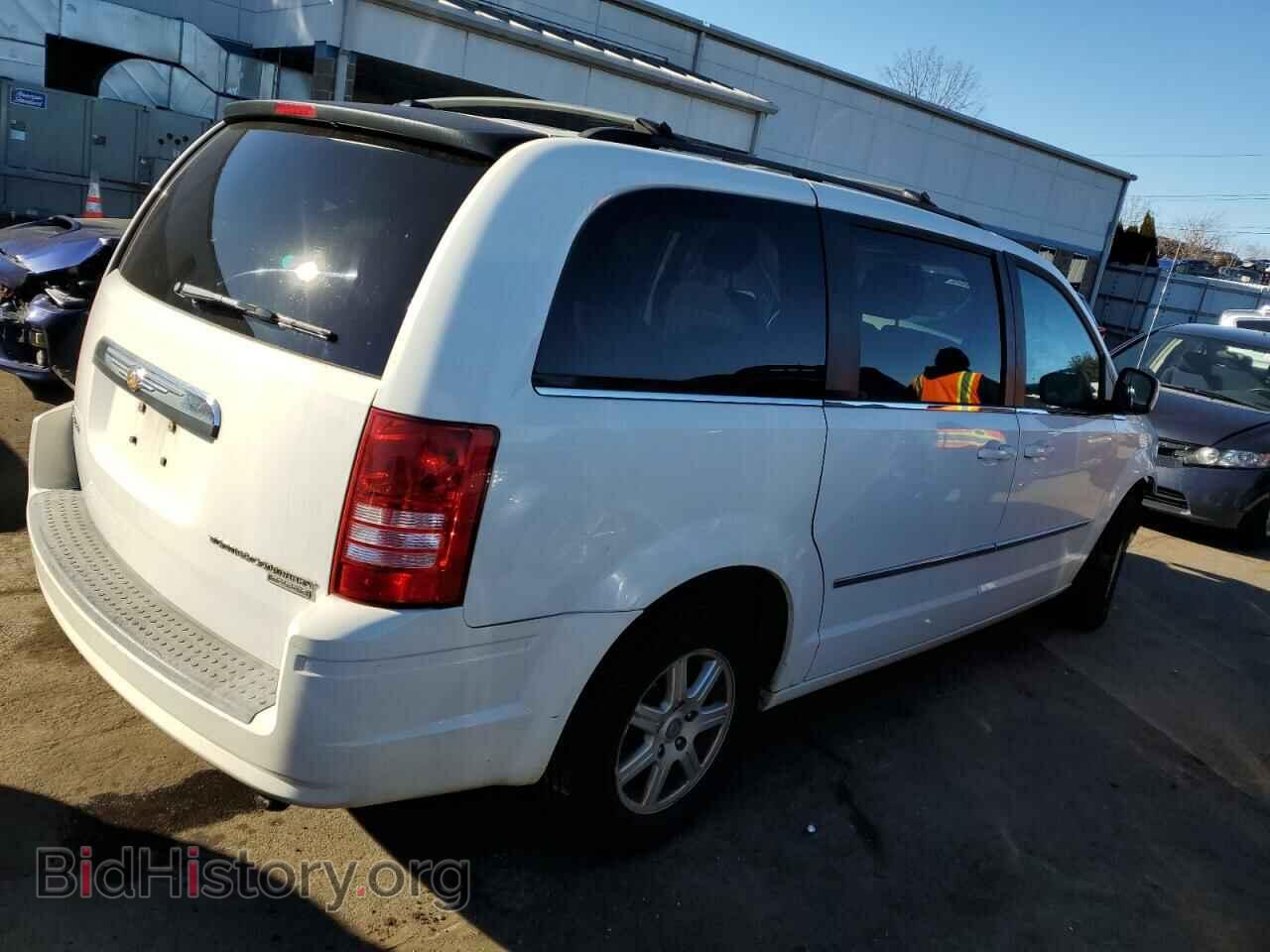 2010 CHRYSLER MINIVAN - VIN: 2A4RR5D17AR249653 - Photo 3
