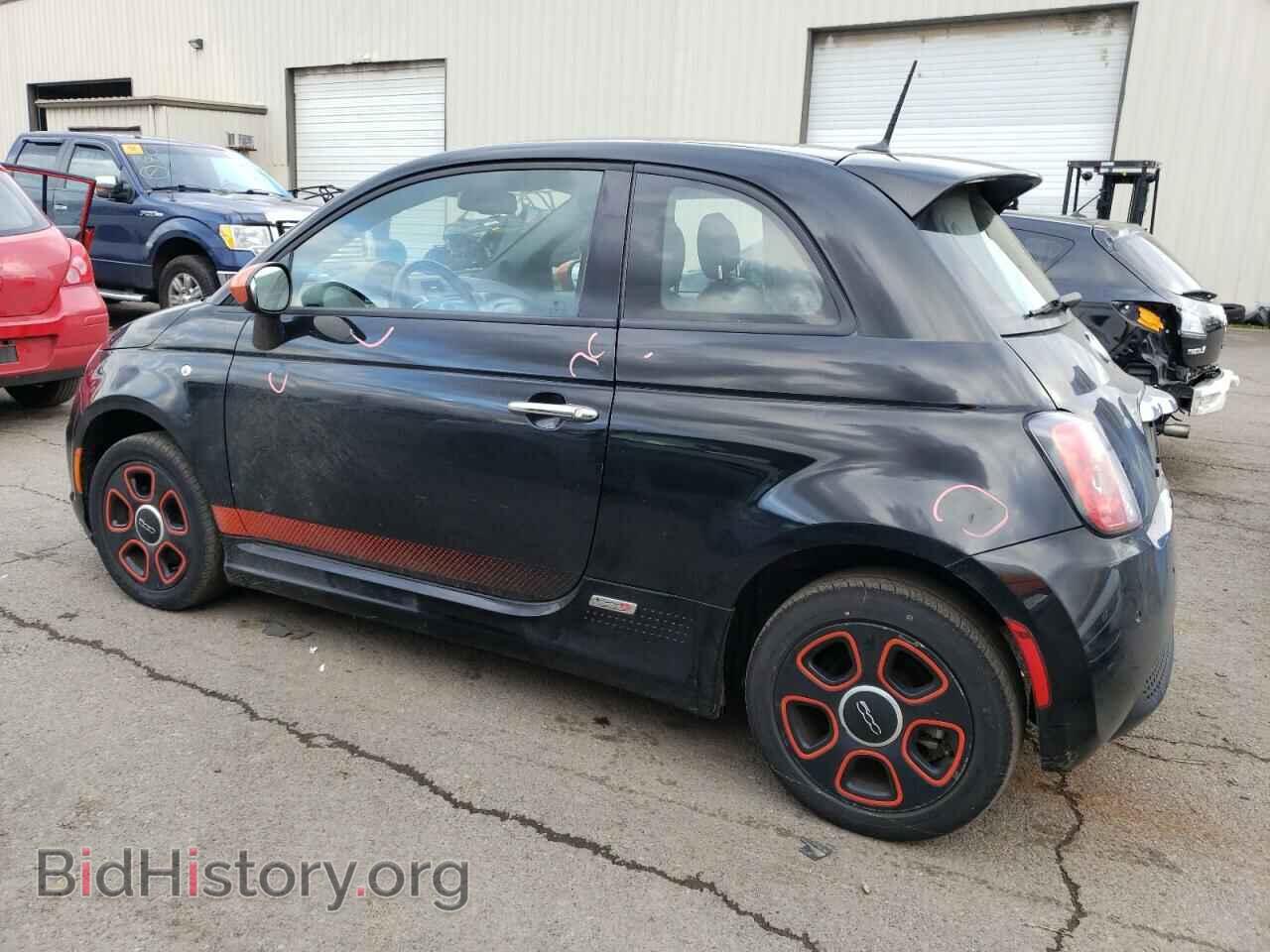 2015 FIAT 500 - VIN: 3C3CFFGEXFT585735 - Photo 2