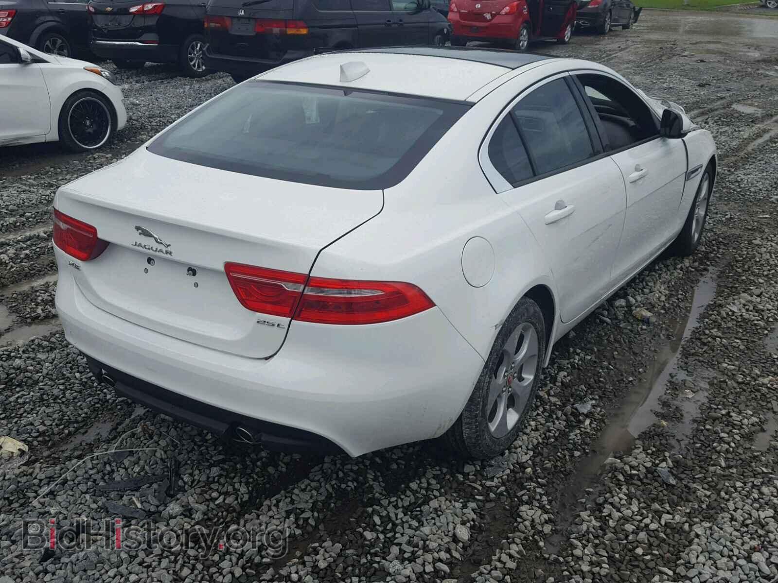2018 JAGUAR XE - VIN: SAJAR4FX5JCP38092 - Фото 4