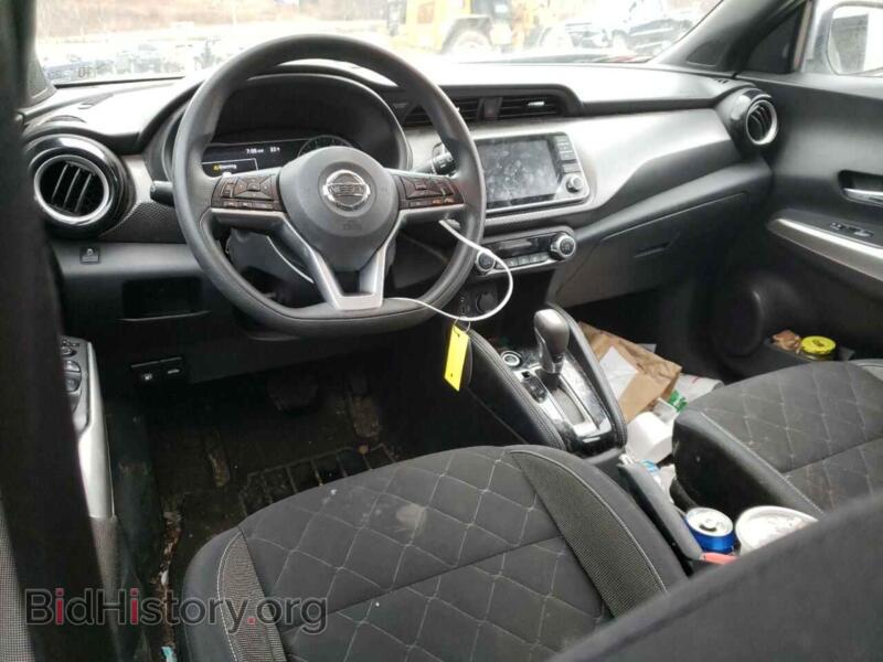 2019 Nissan KICKS (VIN 3N1CP5CU3KL535238) — photo 8 of 13