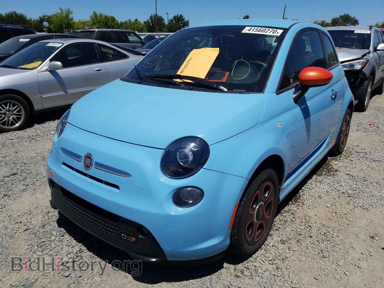 2017 FIAT 500 - VIN: 3C3CFFGE7HT565638 - Фото 2