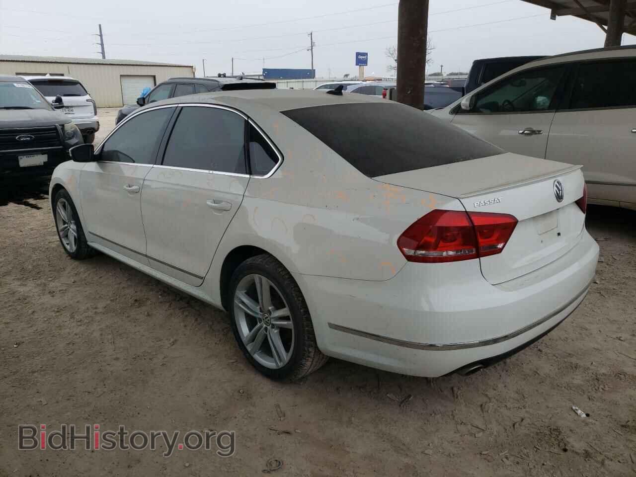 2013 VOLKSWAGEN PASSAT - VIN: 1VWCN7A3XDC144060 - Фото 2