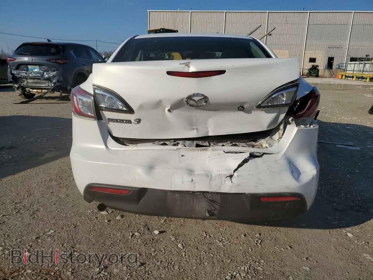 2011 MAZDA 3 - VIN: JM1BL1UG1B1420697 - Фото 6
