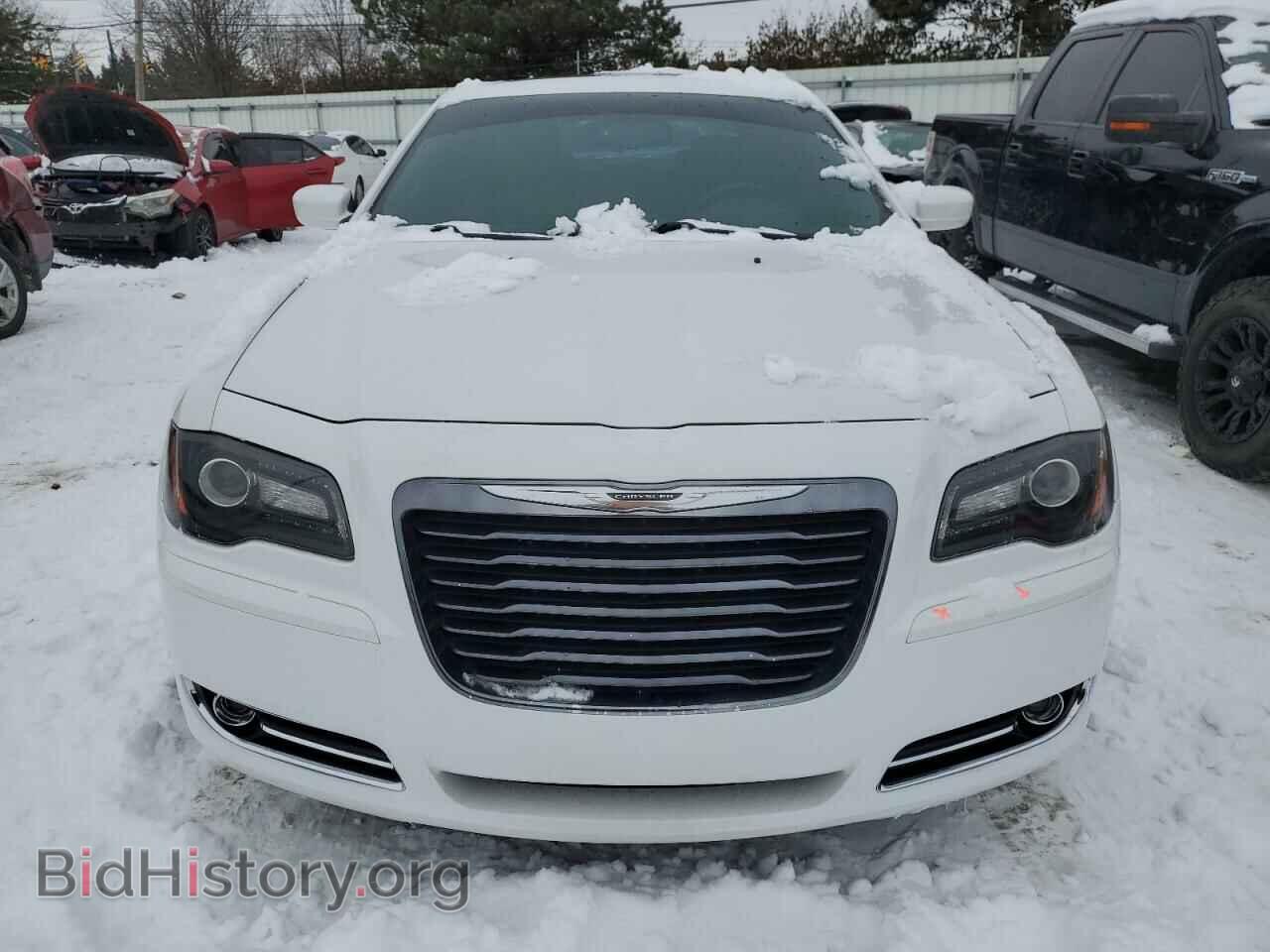 2014 CHRYSLER 300 - VIN: 2C3CCAGG9EH381836 - Photo 5
