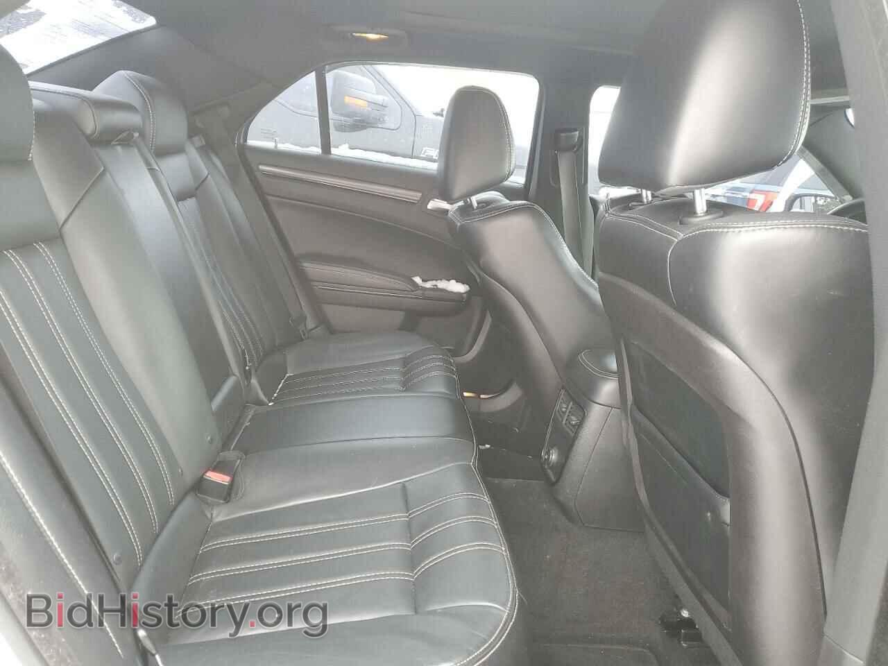 2014 CHRYSLER 300 - VIN: 2C3CCAGG9EH381836 - Photo 10