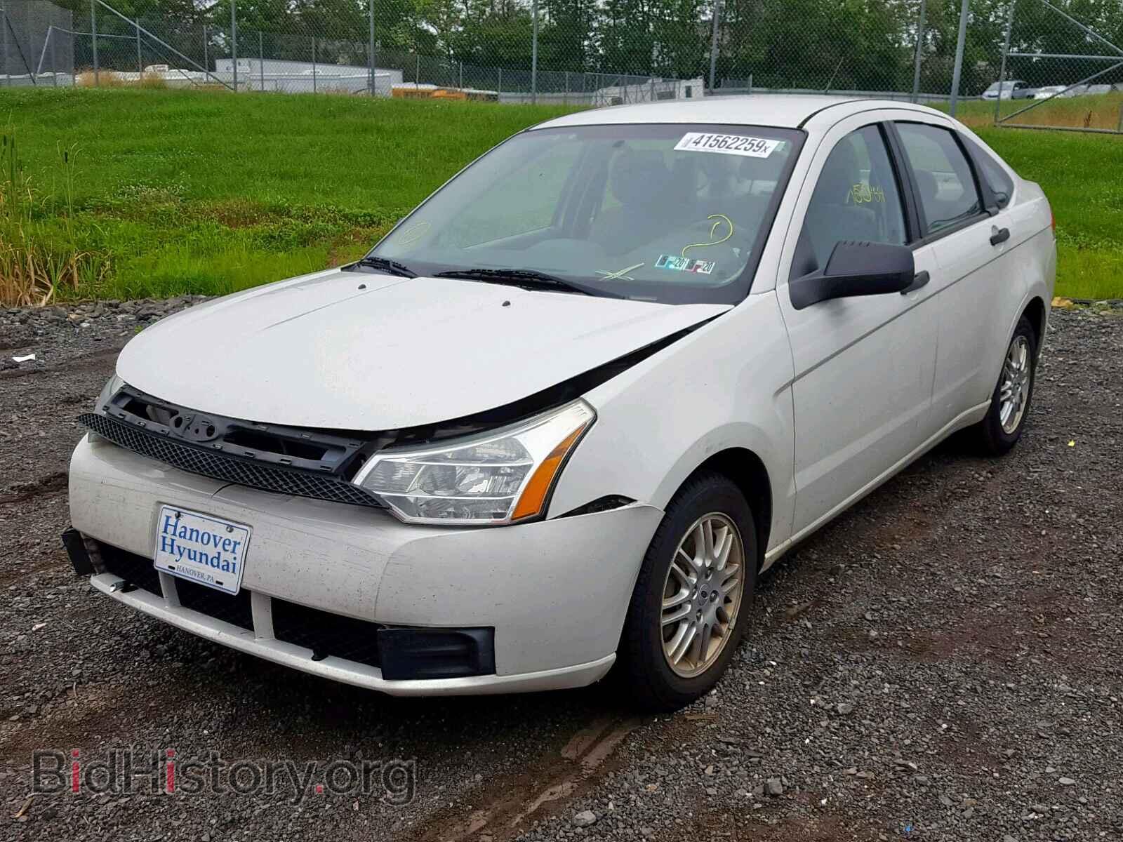 2010 FORD FOCUS SE - VIN: 1FAHP3FN0AW293048 - Фото 2