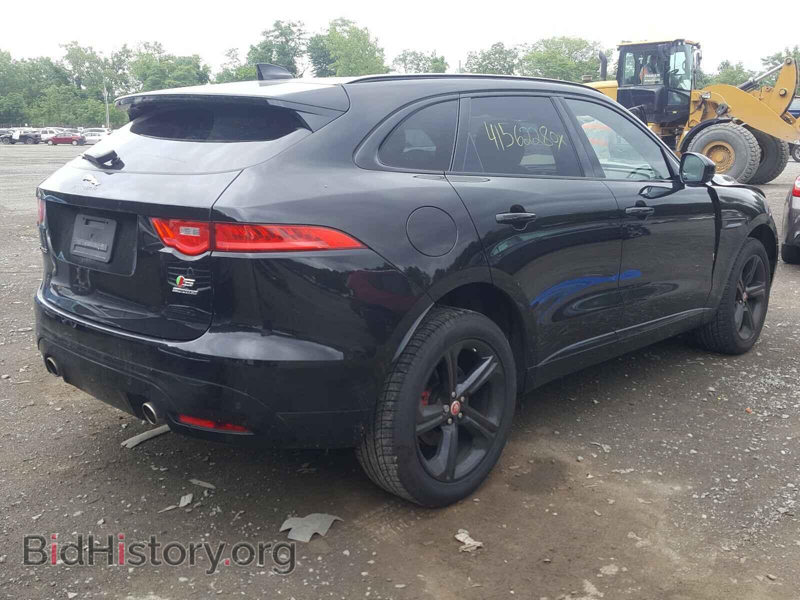 2018 JAGUAR F-PACE - VIN: SADCM2FV5JA324643 - Photo 4