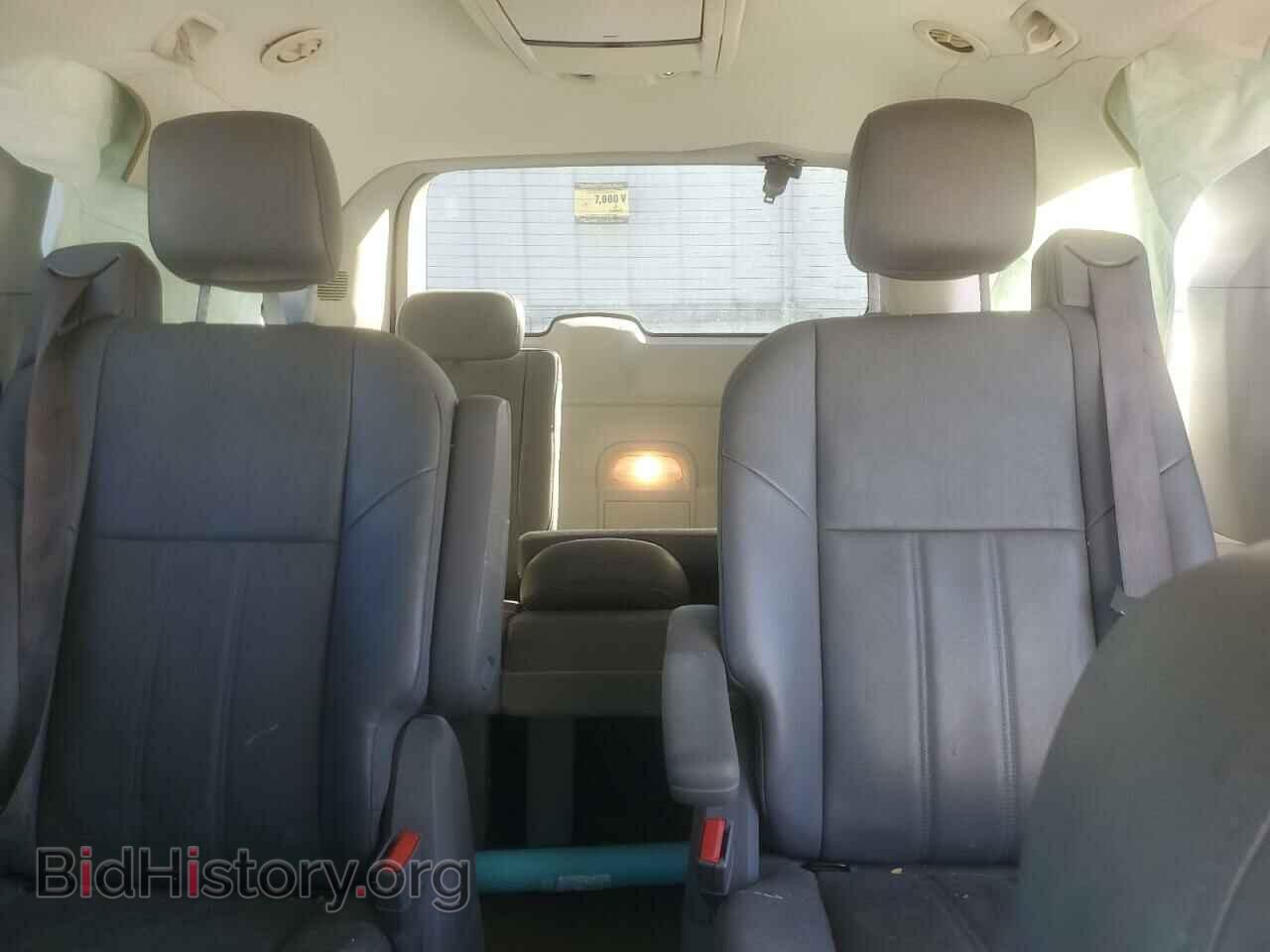 2008 CHRYSLER MINIVAN - VIN: 2A8HR54P68R132462 - Фото 10