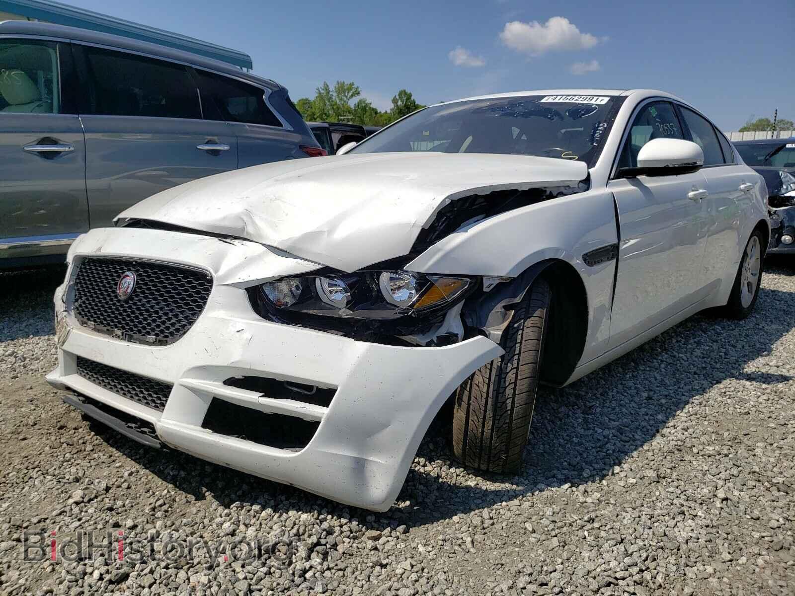2017 JAGUAR XE - VIN: SAJAR4BG7HA978398 - Фото 2