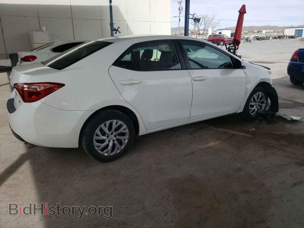 2017 TOYOTA COROLLA - VIN: 5YFBURHE0HP726072 - Фото 3