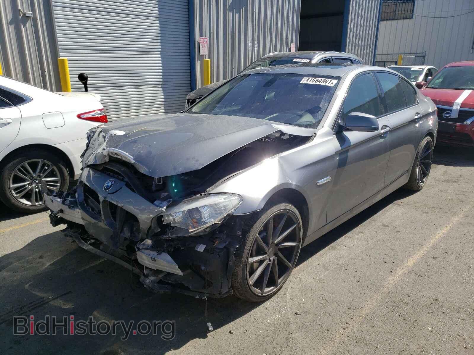 2011 BMW 5 SERIES - VIN: WBAFR7C51BC608608 - Фото 2